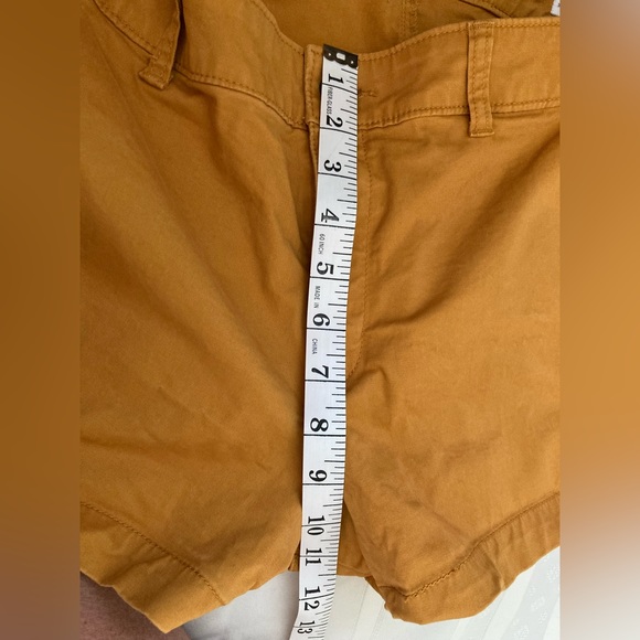 GAP 3” shorts - Picture 6 of 6